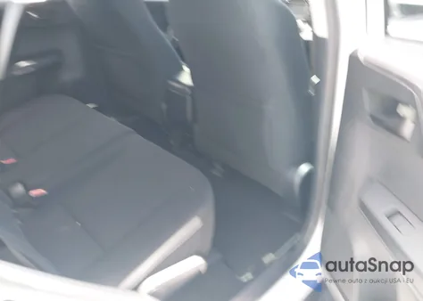 2016 Toyota Rav4 Le z USA, uszkodzony, nr VIN JTMZFREV6GD084844